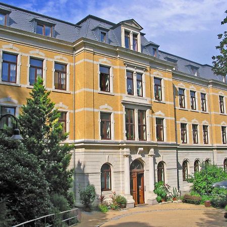 Saechsisches Gemeinschafts-Diakonissenhaus Zion E. V. Ауэ Экстерьер фото