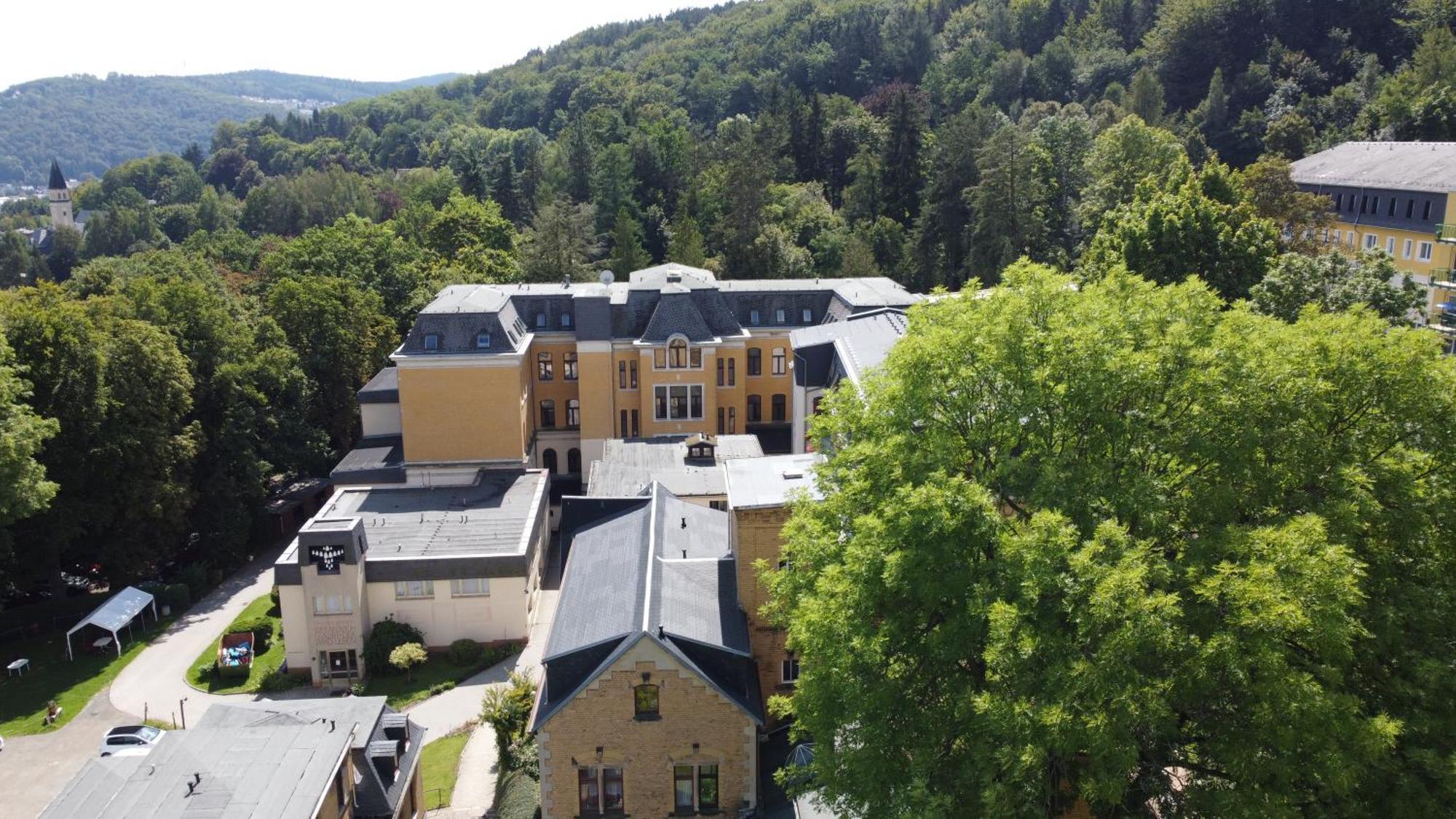 Saechsisches Gemeinschafts-Diakonissenhaus Zion E. V. Ауэ Экстерьер фото
